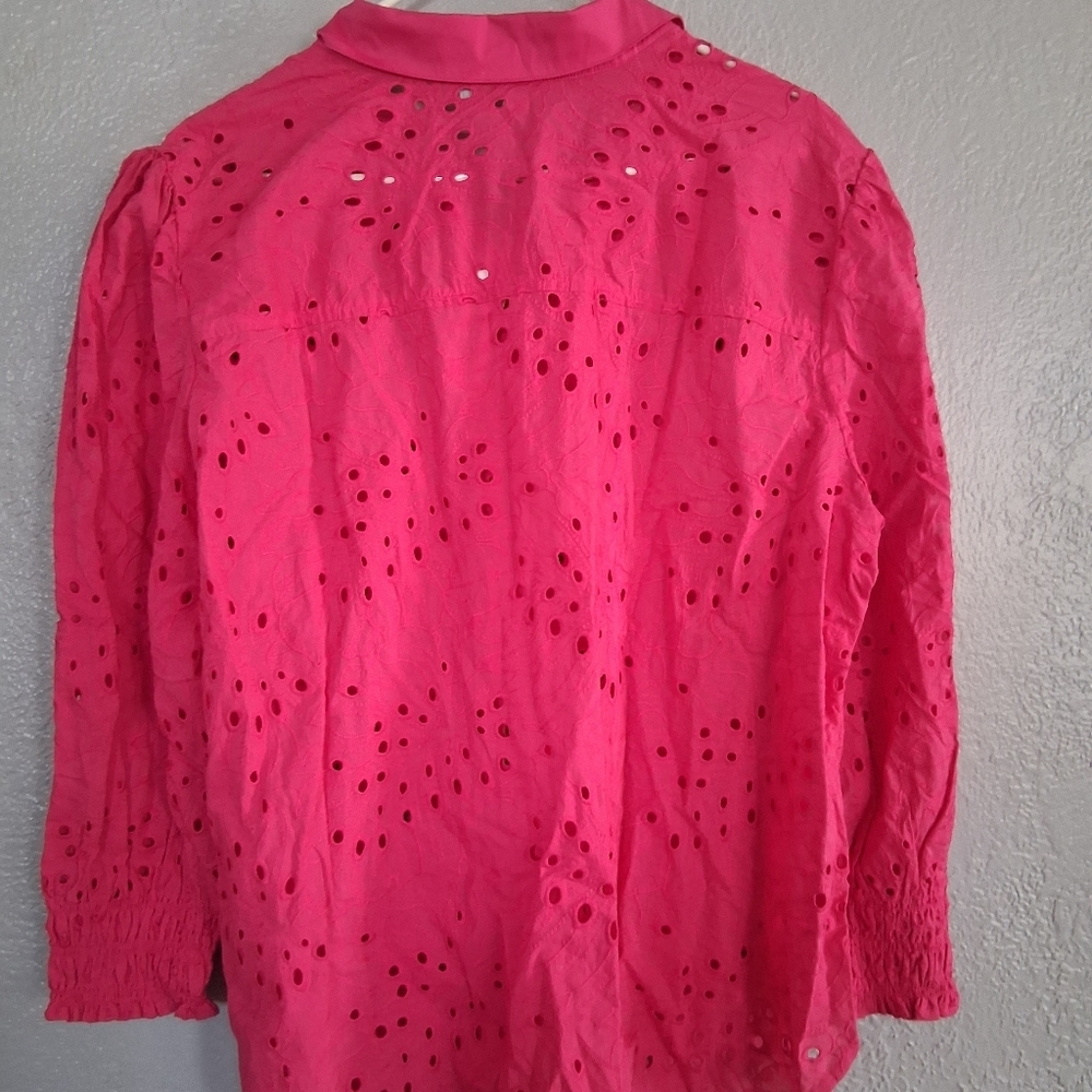 Chico's NWT Solid Pink Emb T oidered Flower Eyelet Button Down Pink Bromeliad 20 - Picture 7 of 7